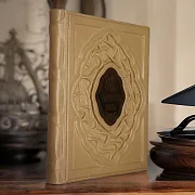Ручная работа: Чудотворные иконы — книга в кожаном переплёте — фотография 1