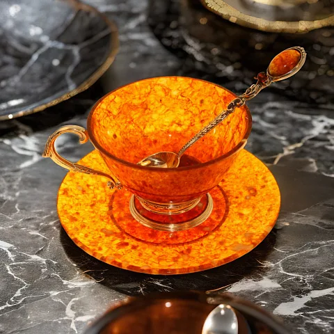 Подарочная ажурная чашка из янтаря с ложкой