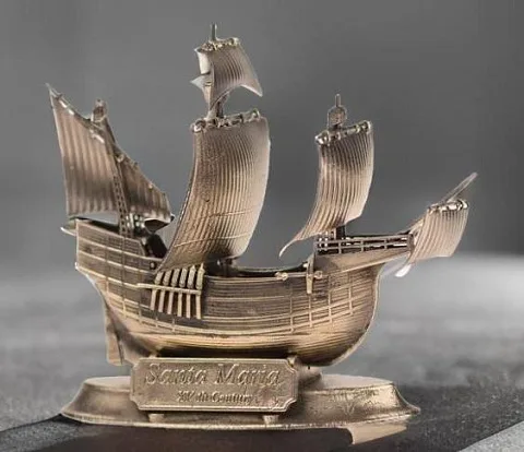 Бронзовая модель корабля «Санта-Мария», 1:350 — необычный подарок