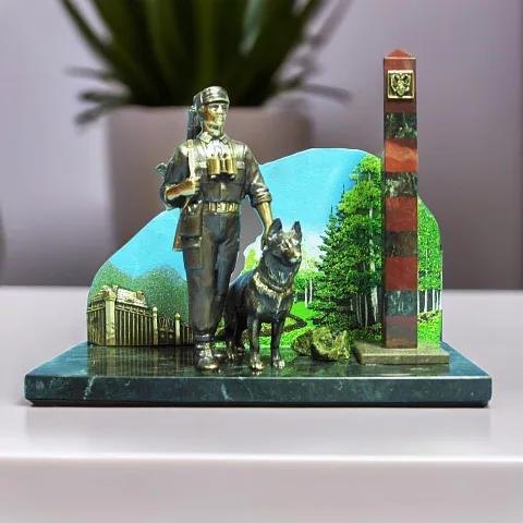 Бронзовая статуэтка «Застава» в подарок
